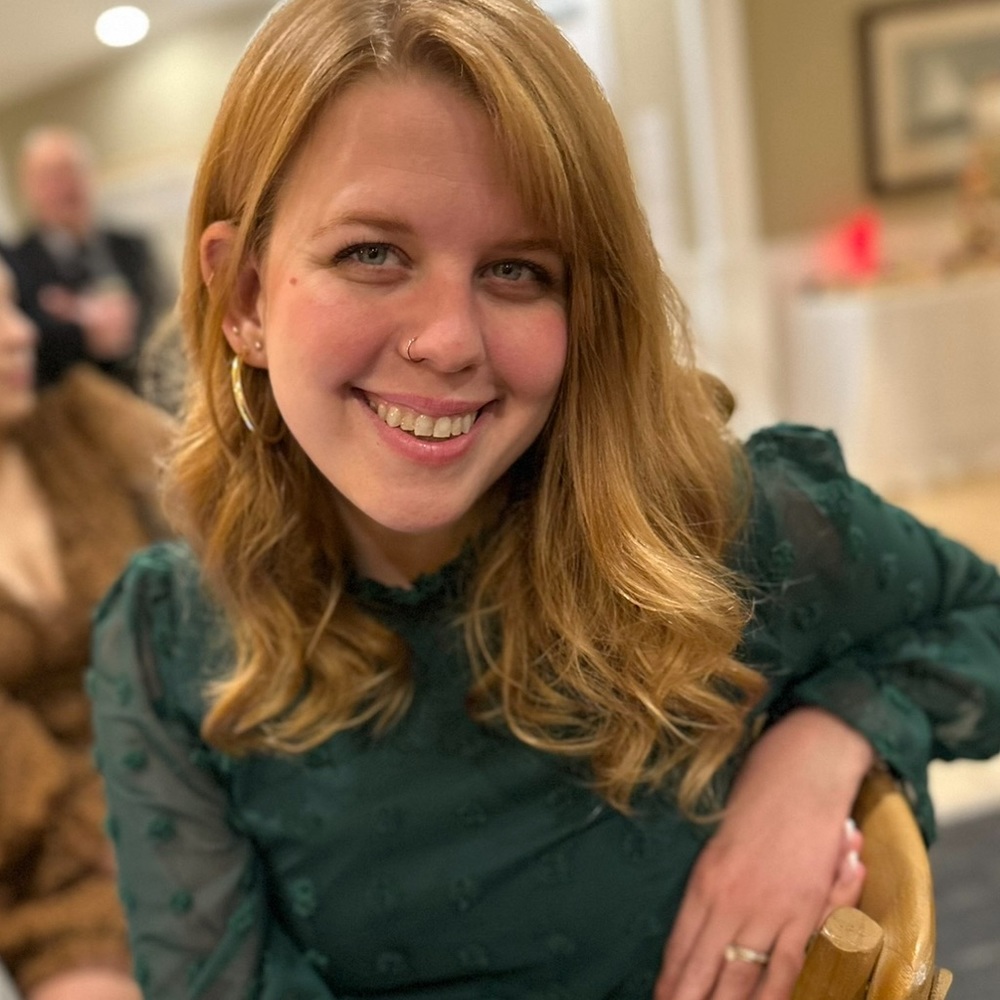 Meet your Posher, Dana